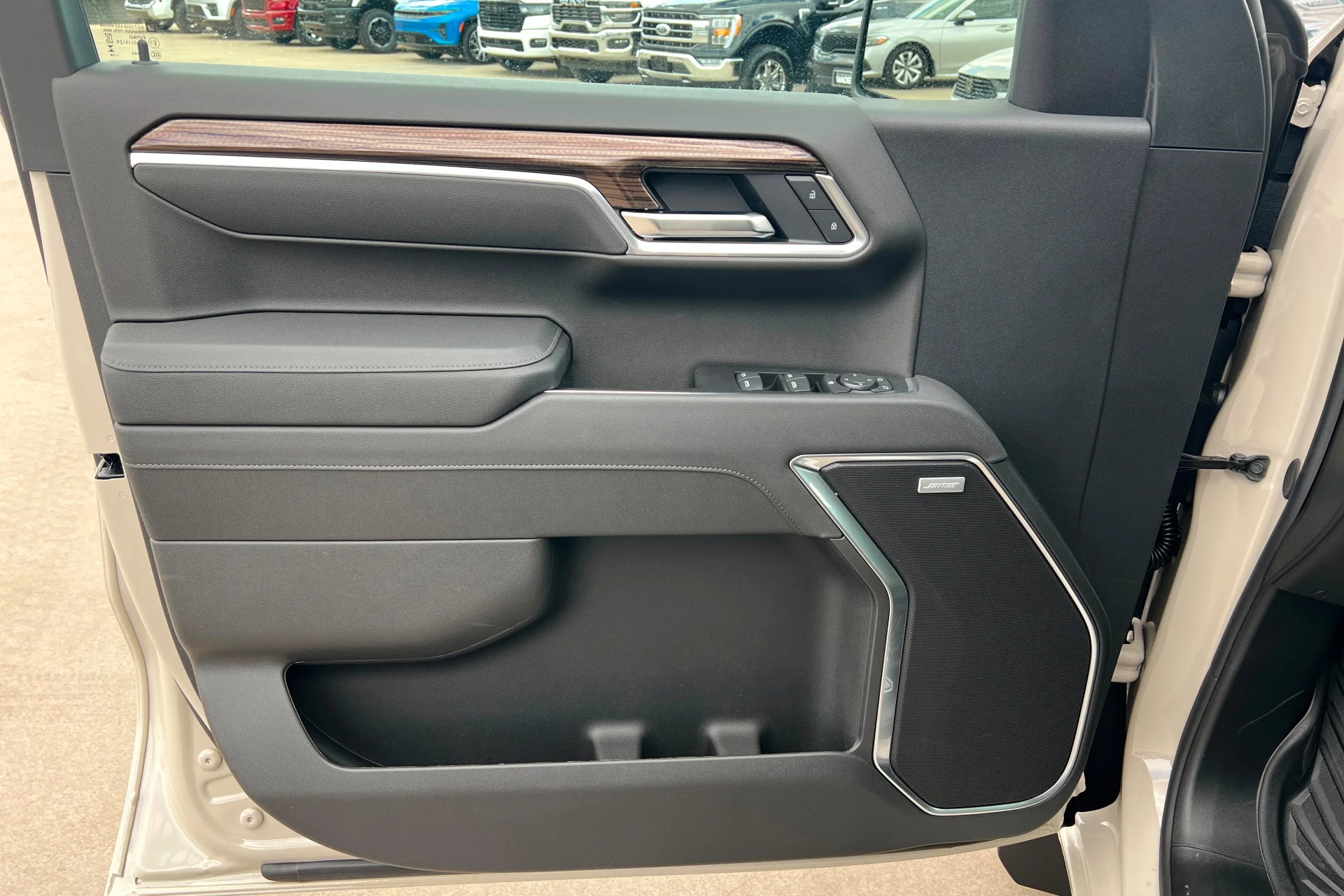 2026 Chevrolet Silverado 1500 RST - Photo 14
