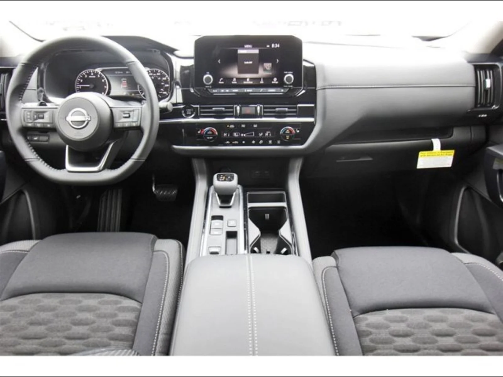 2025 Nissan Pathfinder SV - 7