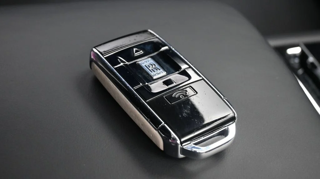 Used 2025 Black Rolls-Royce  image 15
