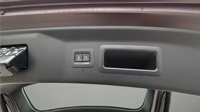 Used 2025  Mazda Premium Plus Package image 42