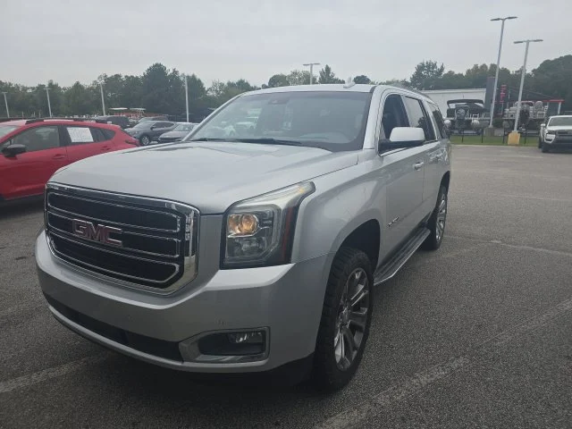 Used 2018 Silver GMC SLE image 2