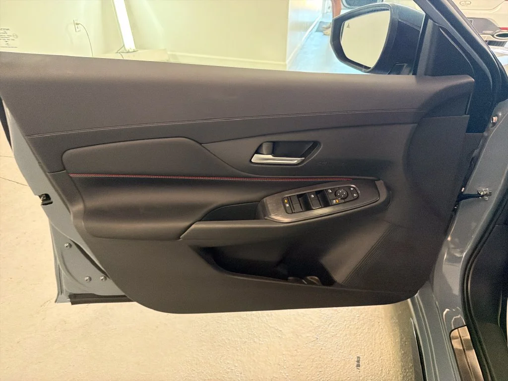 New 2027 Gray Nissan SR image 12