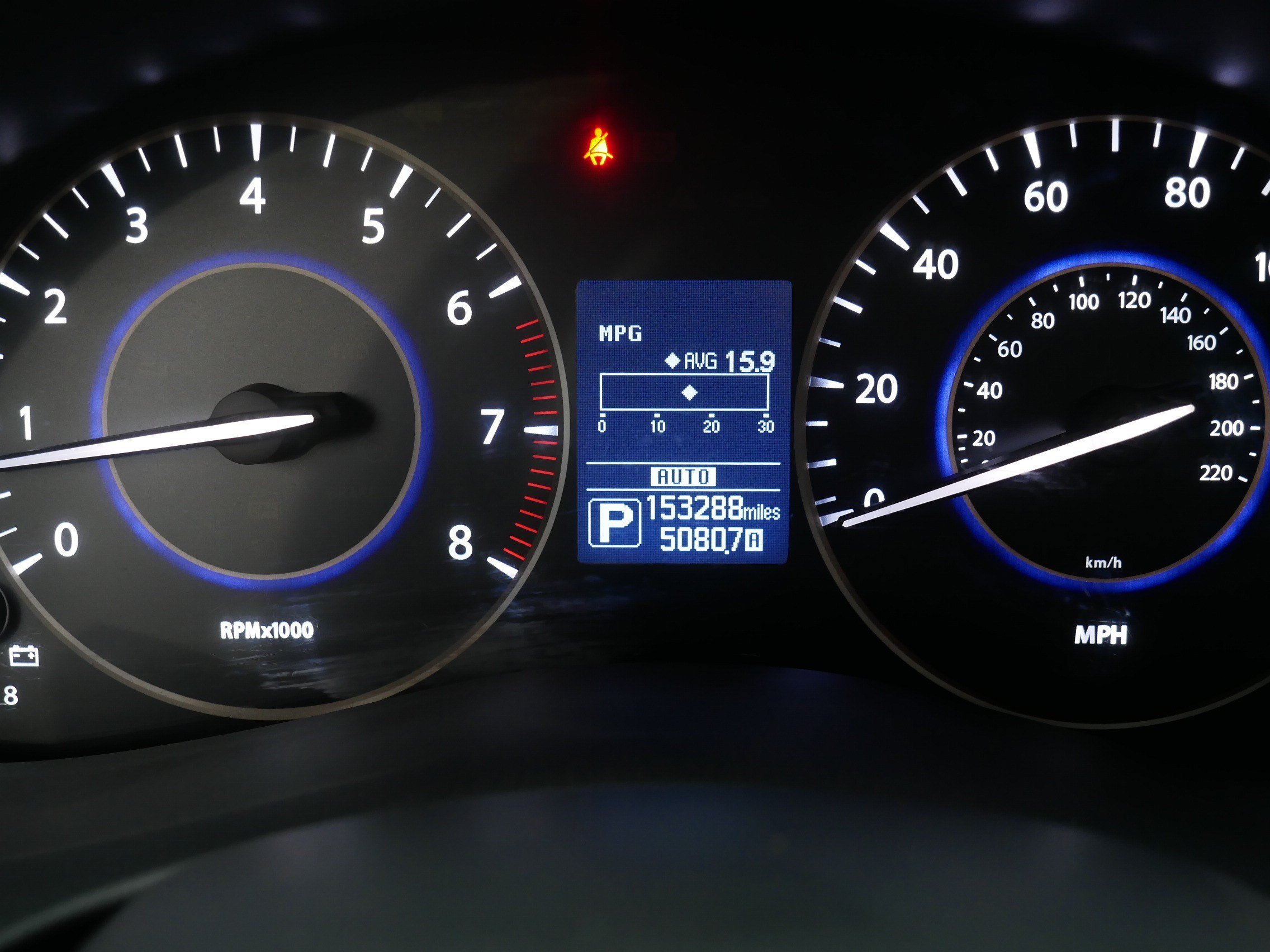 Used 2019 Super Black Nissan SL image 21