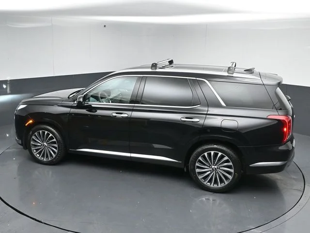 Certified Used 2025 Abyss Black Pearl Hyundai Calligraphy image 48