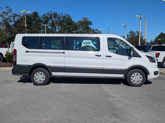 Used 2024 Oxford White Ford XLT image 3