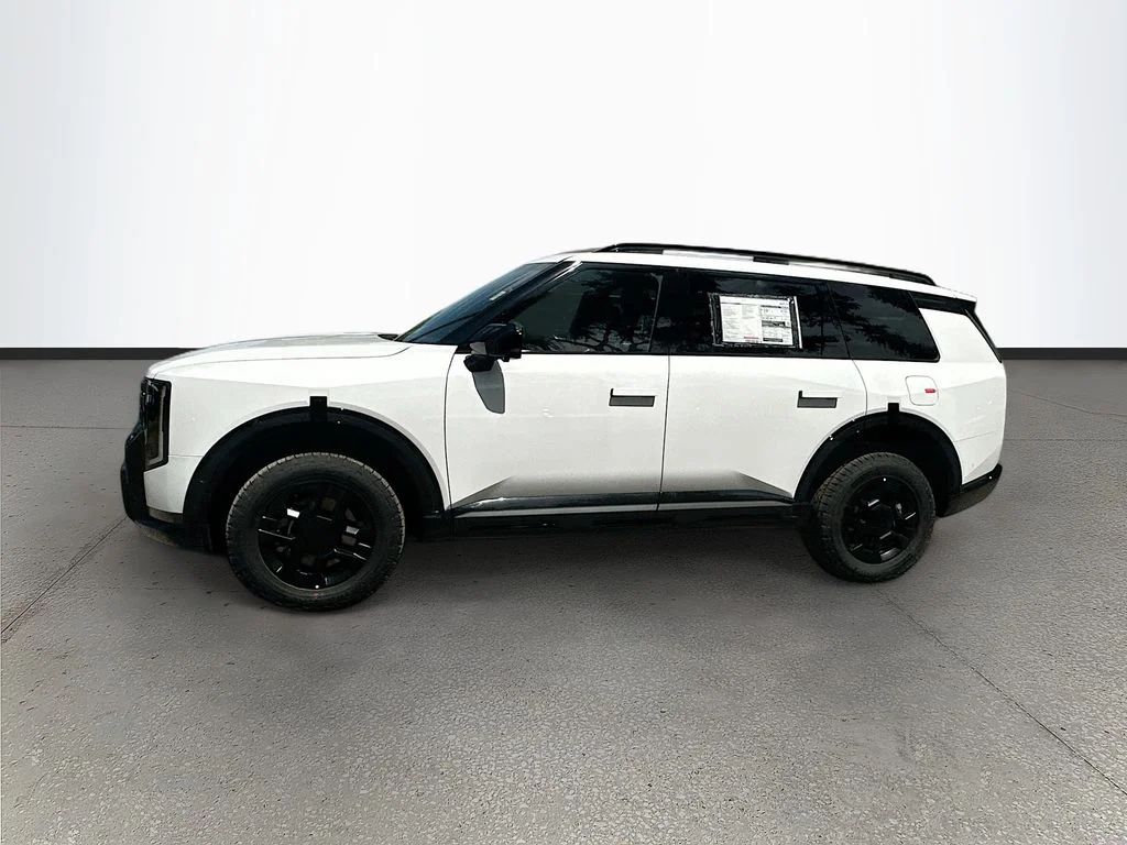 New 2027 Glacial White Kia X-Pro SX Prestige image 4