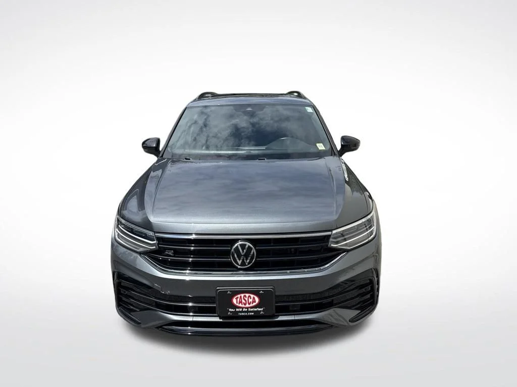 Used 2022  Volkswagen 2.0T SE R-Line Black image 3