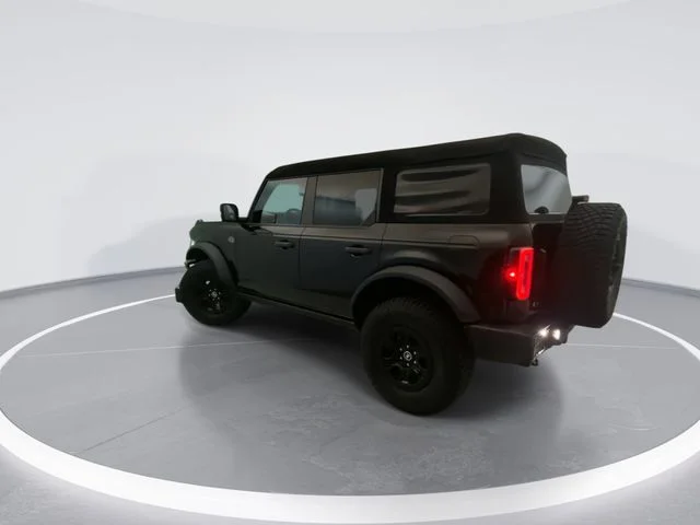 Used 2024 Black Ford Wildtrak image 4