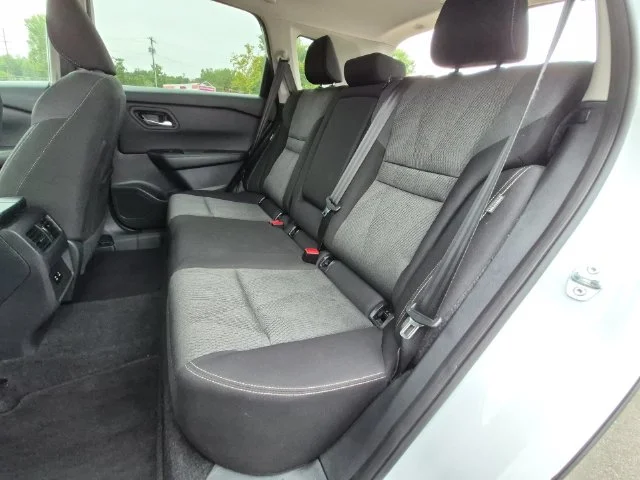 Used 2025 White Nissan SV image 29
