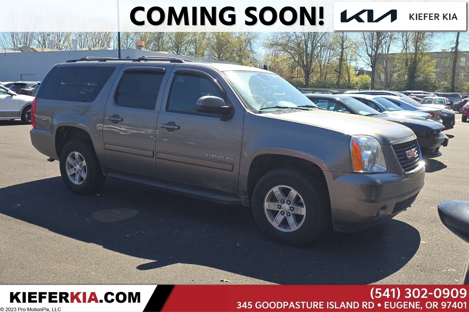 2012 GMC Yukon XL SLE