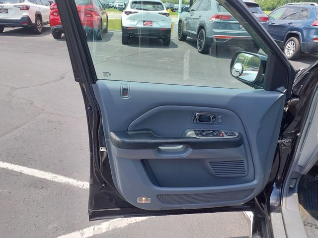 Used 2003 Black Honda EX-L image 20
