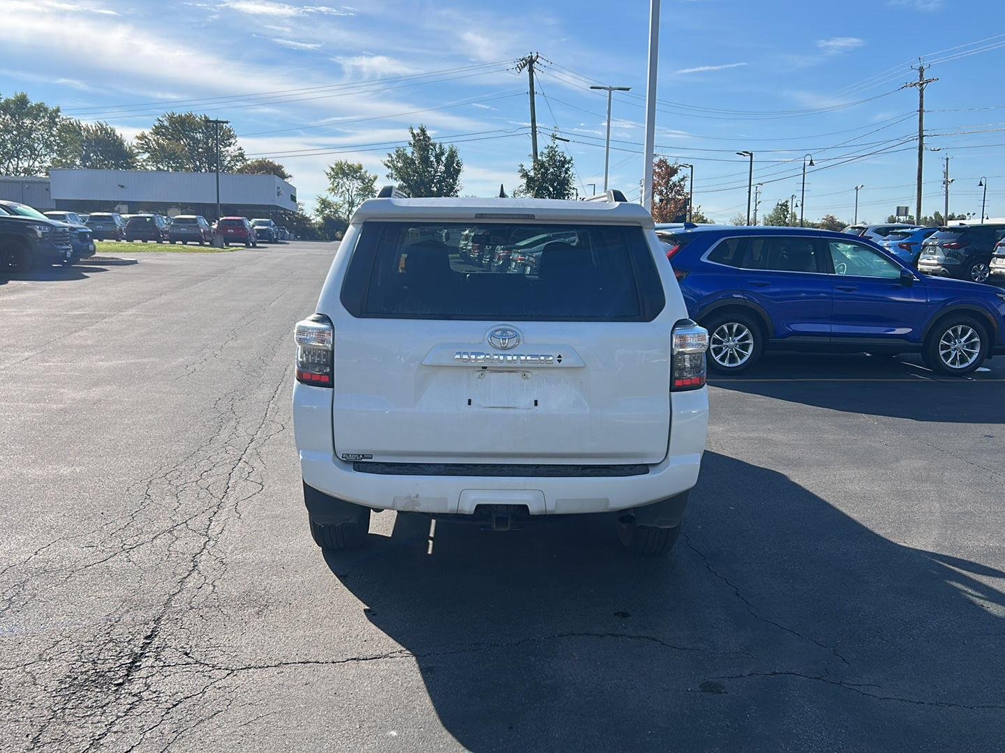 Used 2024 Ice Cap Toyota SR5 image 6