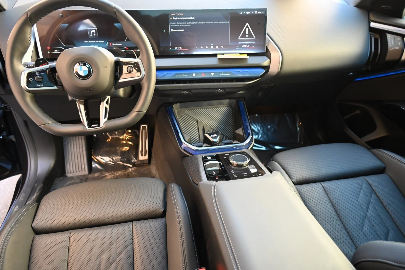 Certified Used 2026 Dark Graphite Metallic BMW 30 xDrive image 9