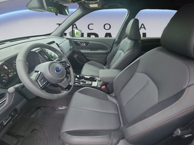 New 2026 ICE SILVER METALLIC Subaru Touring image 10