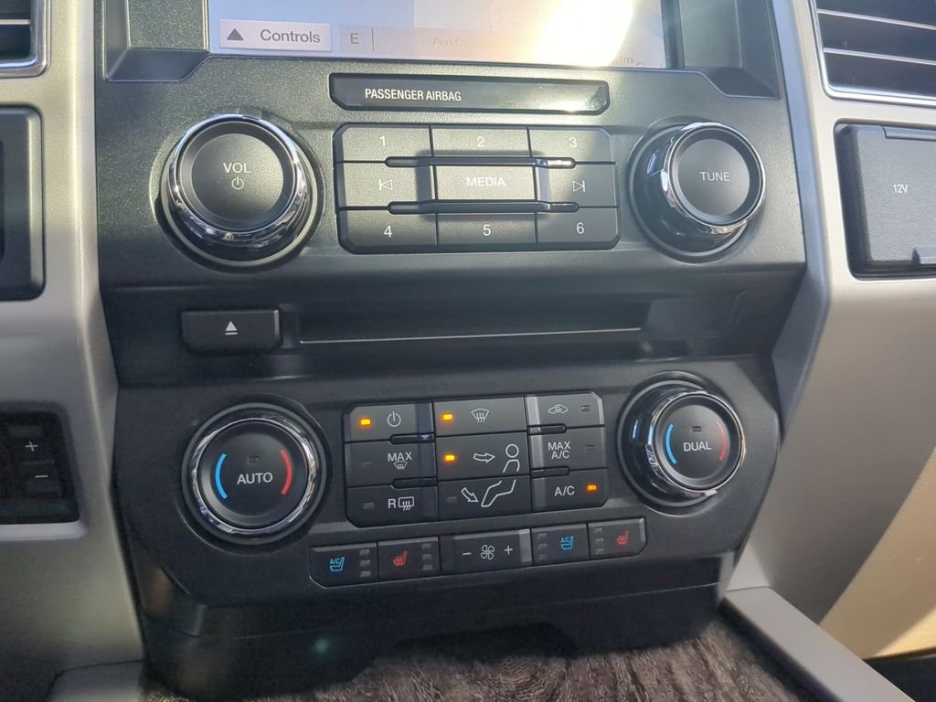 Used 2017 Black Ford Lariat image 28