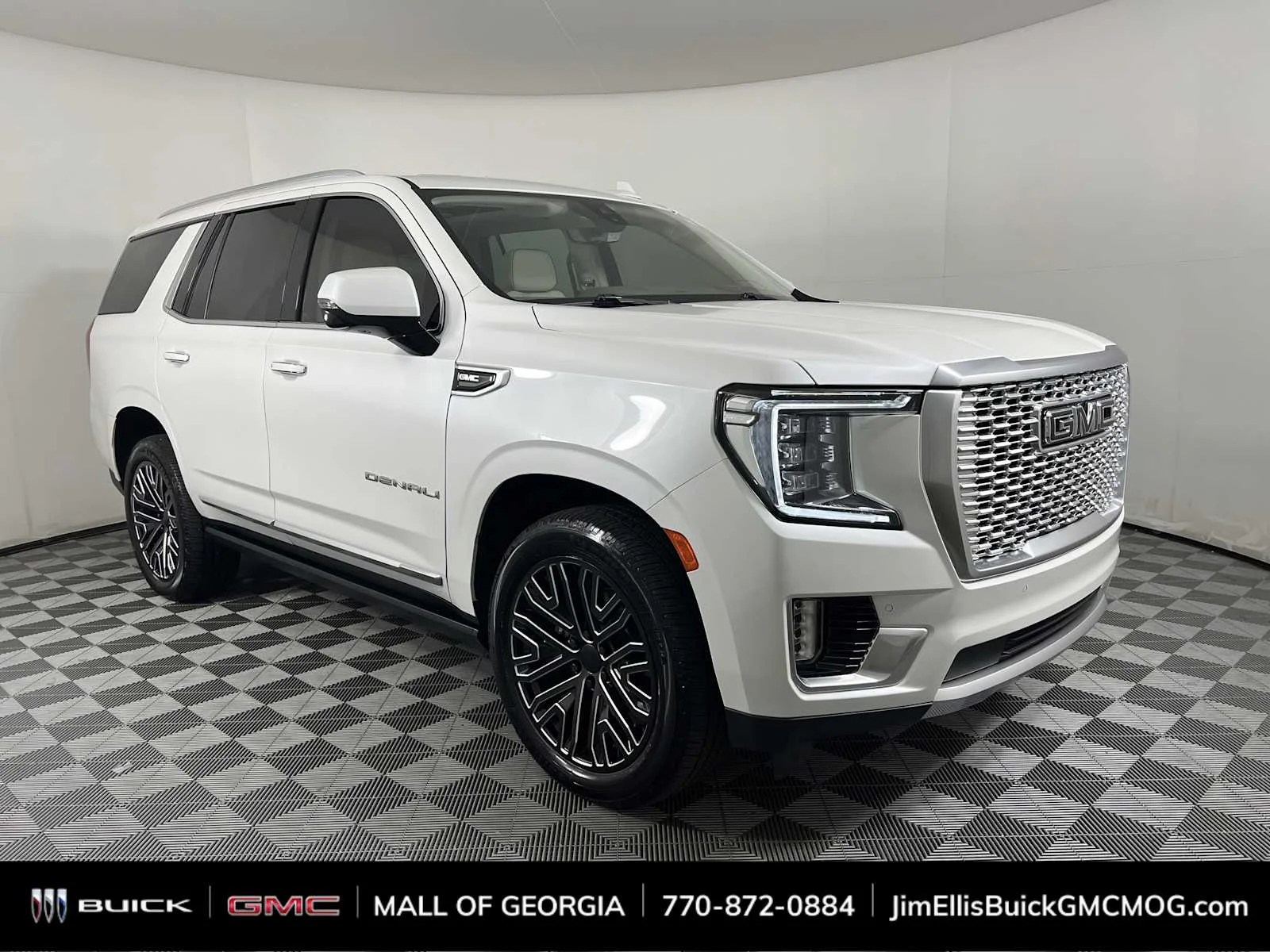 2021 GMC Yukon 2WD Denali's photo
