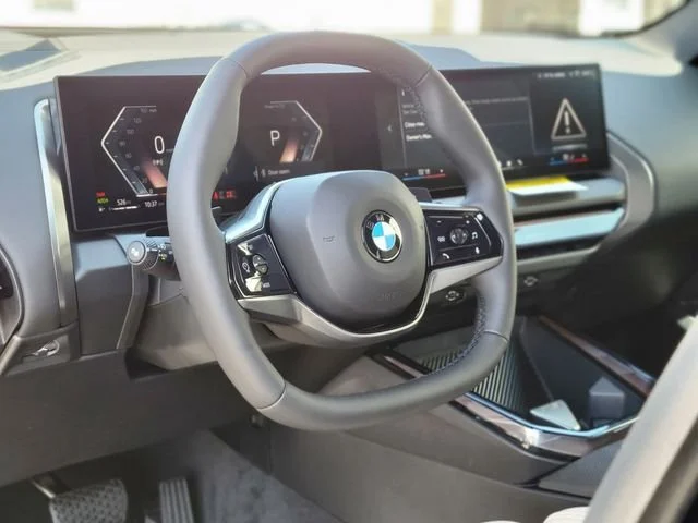 2026 BMW X3 30 - Photo 19