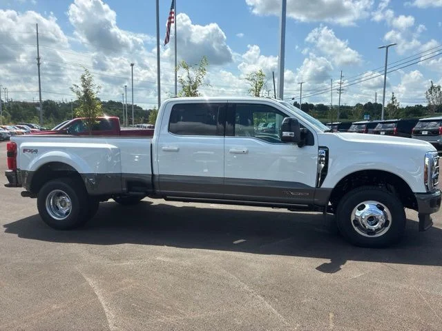 New 2026 White Ford King Ranch image 11