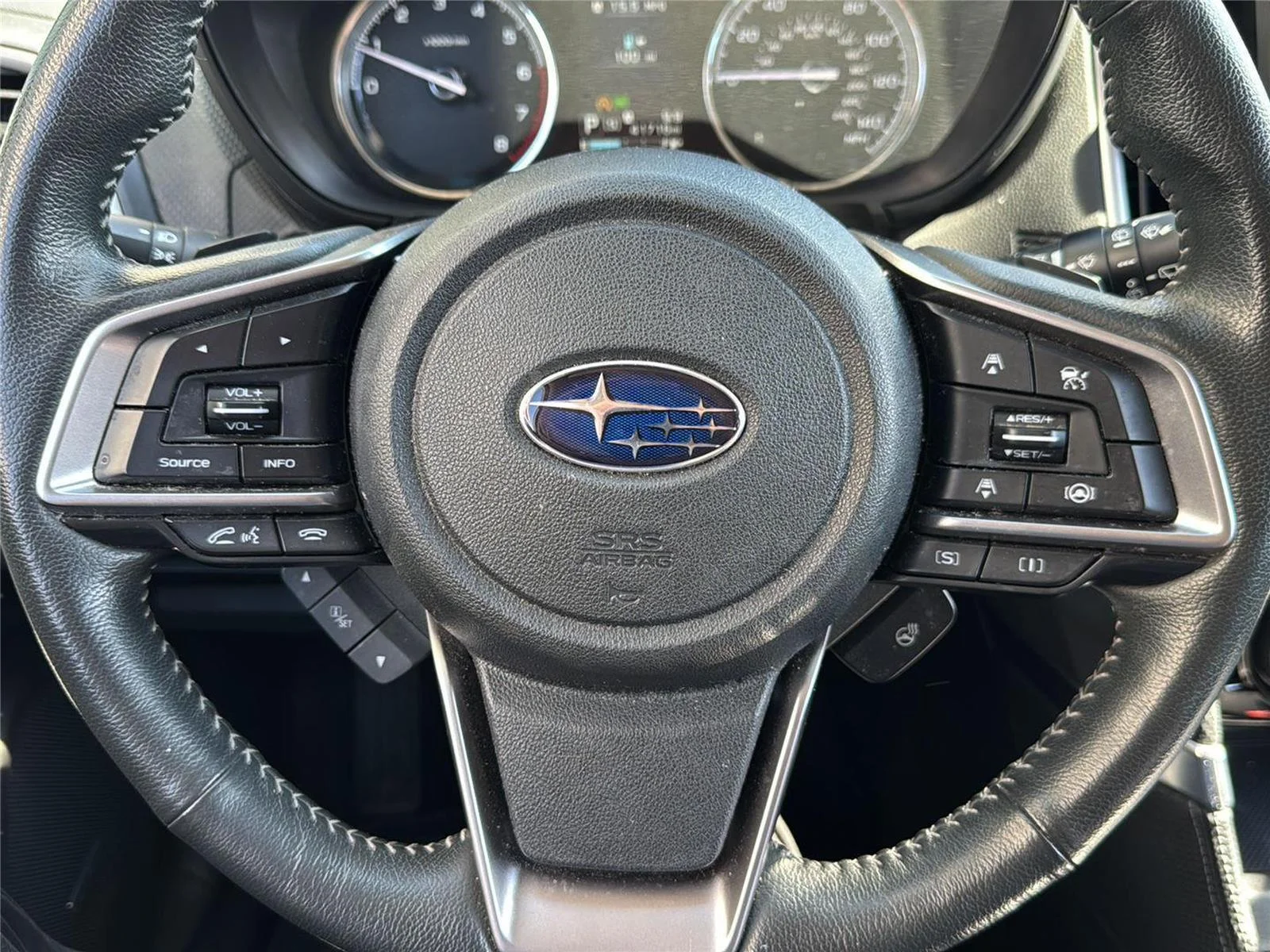 Used 2022 Crystal White Pearl Subaru Touring image 18