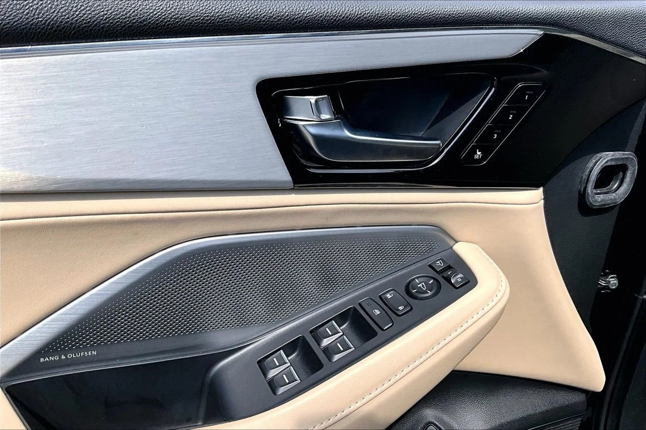 Certified Used 2025  Acura Technology Package image 27