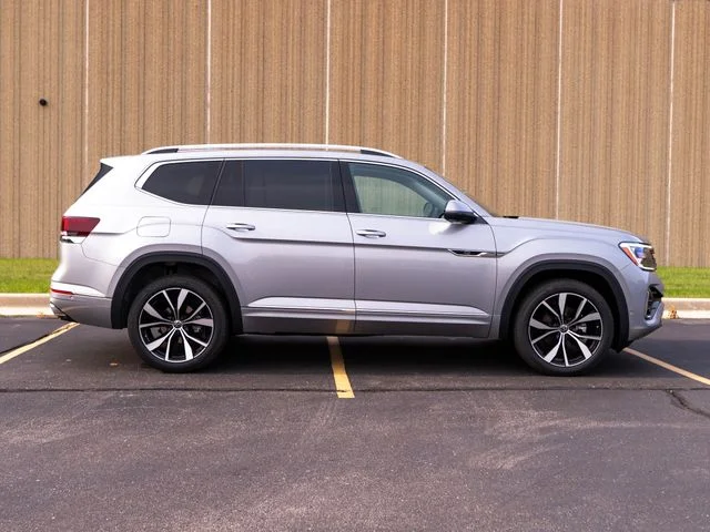 New 2026 Silver Volkswagen 2.0T SEL Premium R-Line image 10