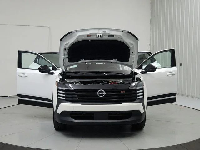 New 2026 White Nissan SR image 10