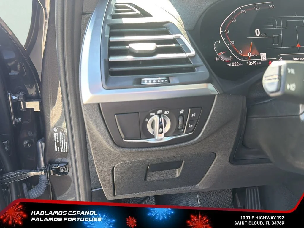 Used 2023  BMW xDrive30i image 15