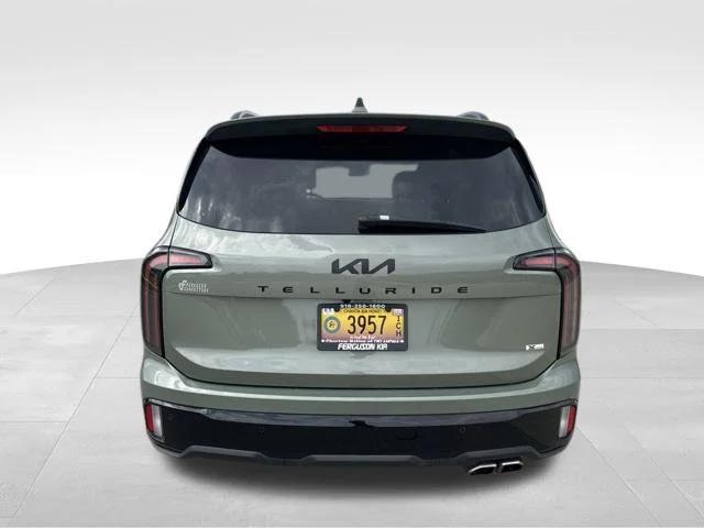 Certified Used 2025 Green Kia SX X-Line image 4