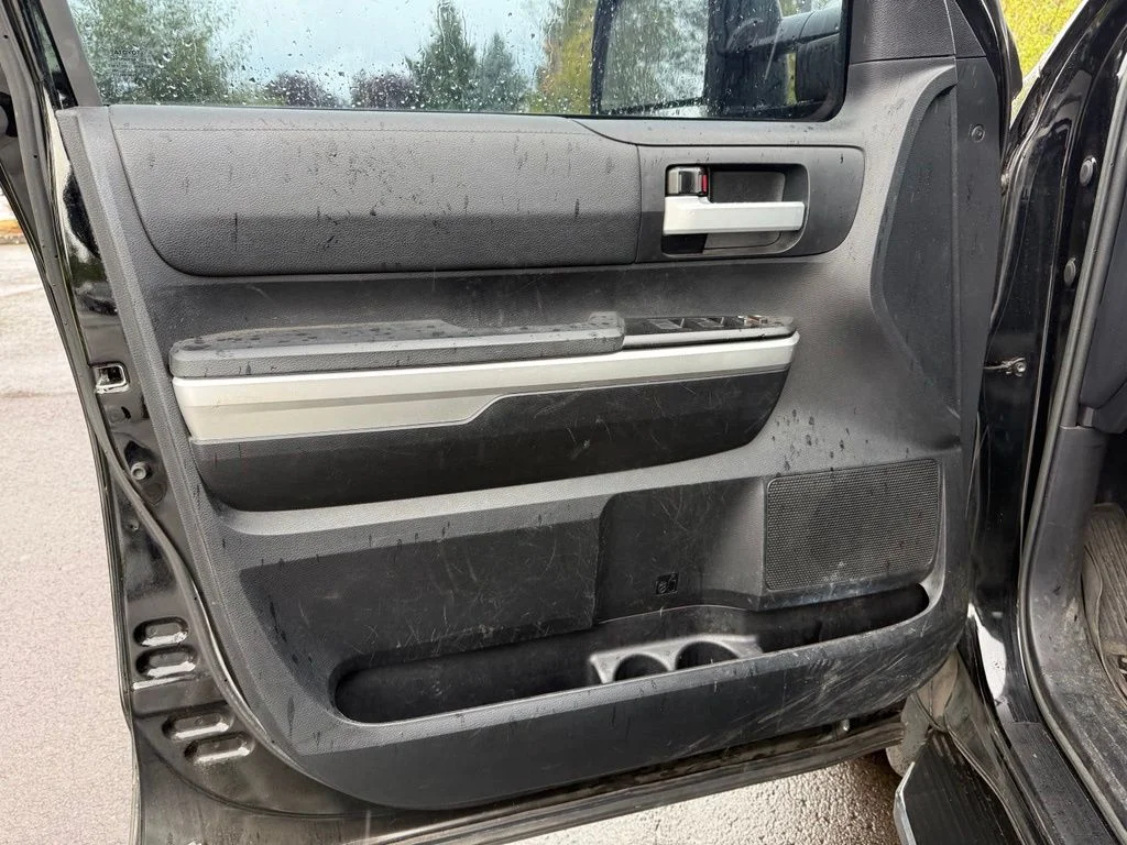 Used 2017 Black Toyota SR5 image 16