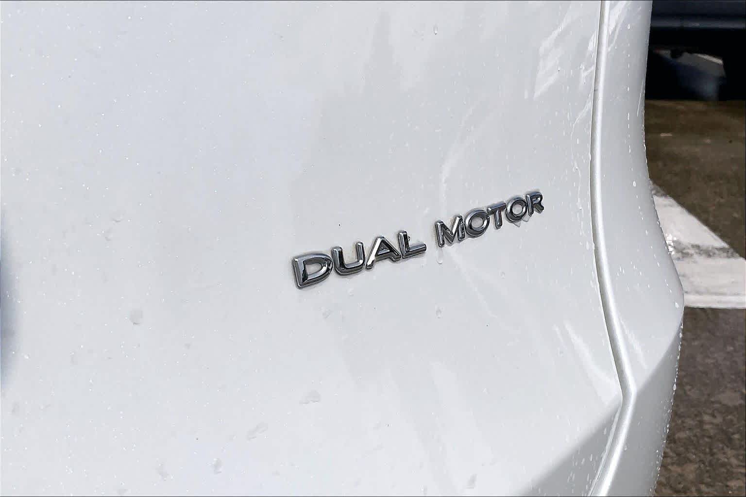 Used 2021 Pearl White Multi-Coat Tesla Long Range image 8