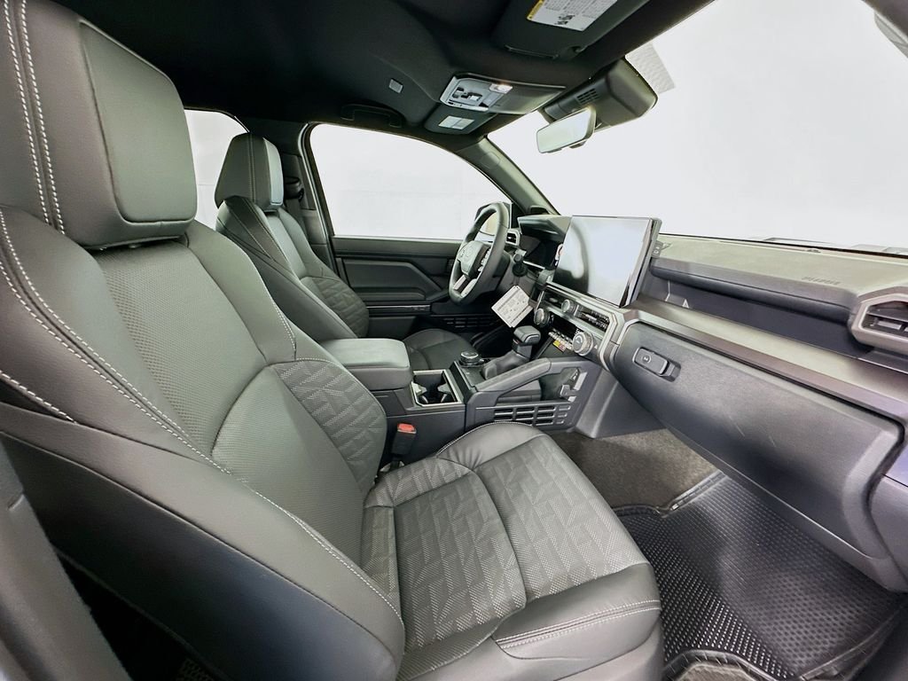 Used 2025  Toyota TRD Sport Premium image 28