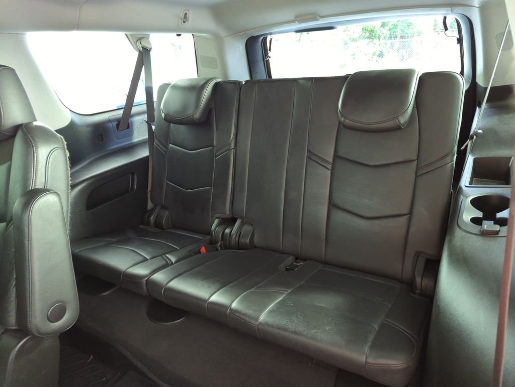 Used 2020 Gray Cadillac Premium image 31