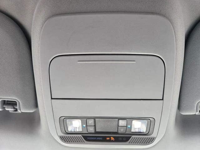 Used 2025 Black Ford XLT image 26