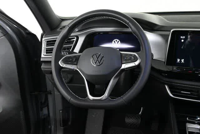 2026 Volkswagen Atlas Cross Sport SE w/Tech - Photo 5
