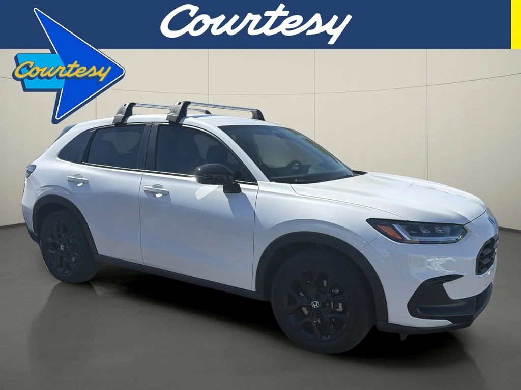 Used 2025 White Honda Sport image 1
