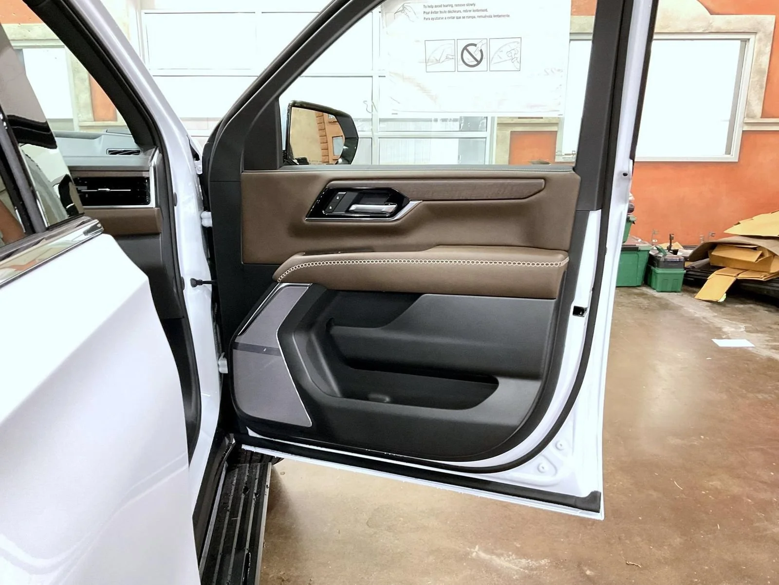 2026 GMC Yukon XL Denali Ultimate - Photo 16