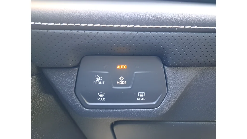 New 2026 Blue Volkswagen SEL image 20