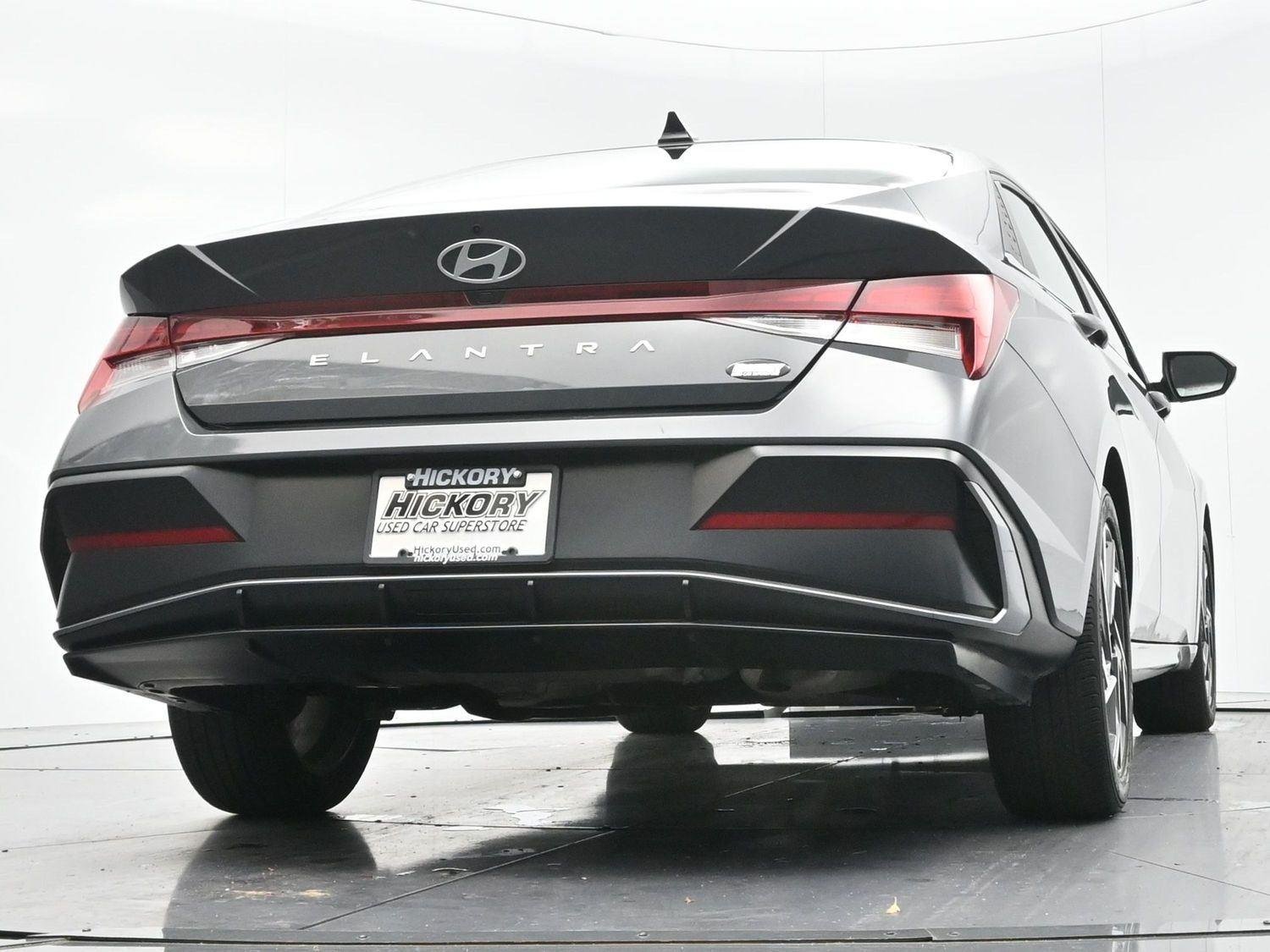 Used 2024 Ecotronic Gray Hyundai SEL image 51