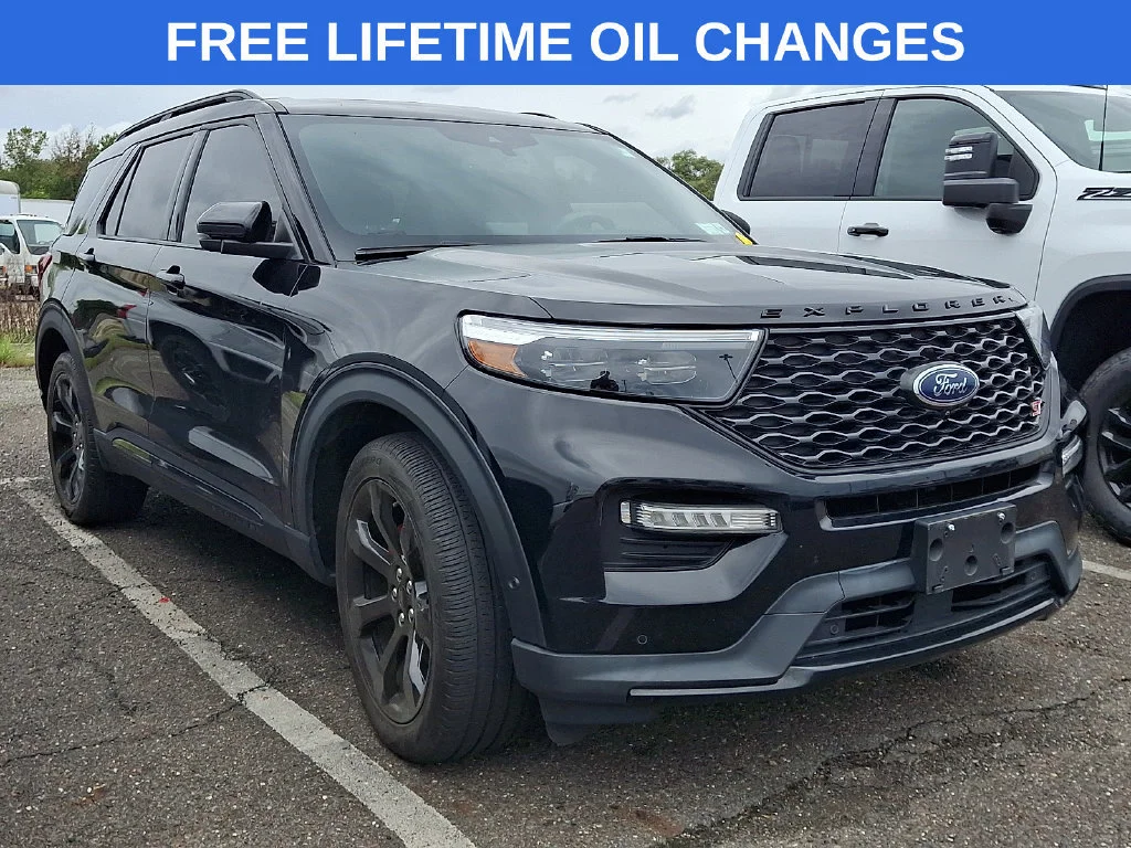 Used 2022 Black Ford ST image 1