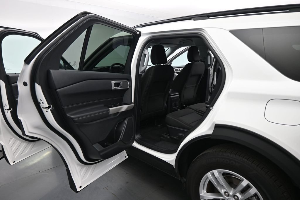 Certified Used 2023 White Ford XLT image 18