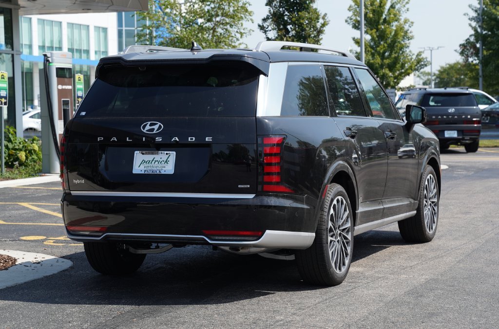 New 2027 Abyss Black Pearl Hyundai Calligraphy image 21