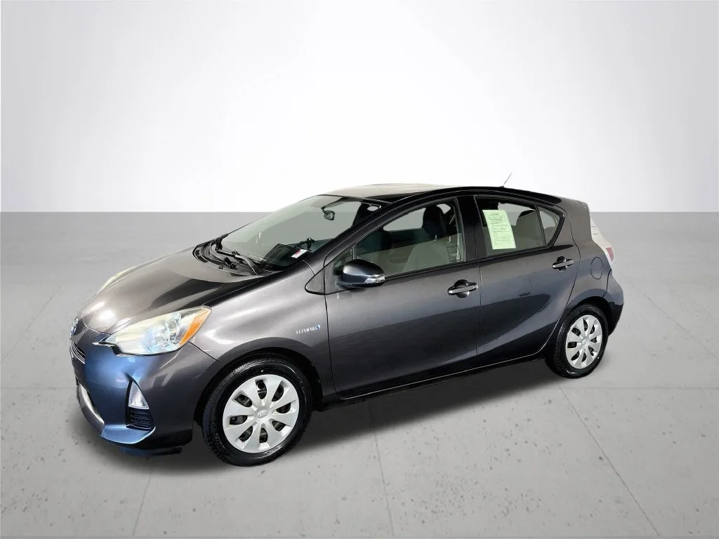 Used 2013 Gray Toyota Two image 2