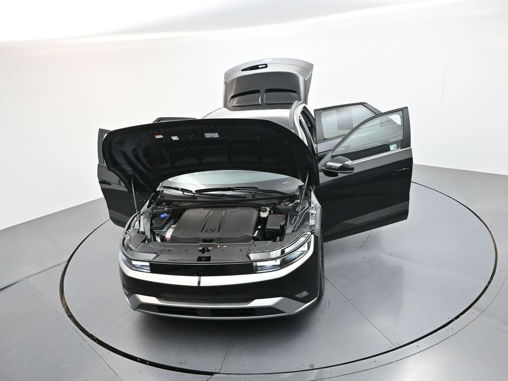 Used 2026 Abyss Black Hyundai SEL image 40