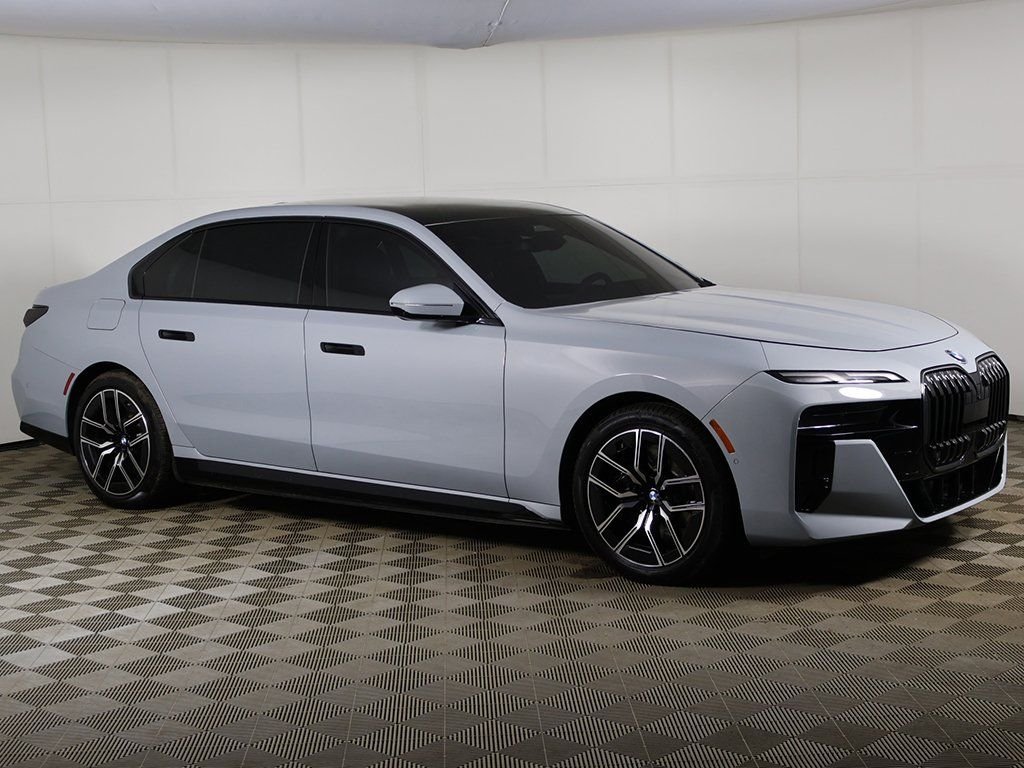 Used 2025 BMW i7 60 with VIN WBY53EJ00SCV09594 for sale in Ewing Township, NJ