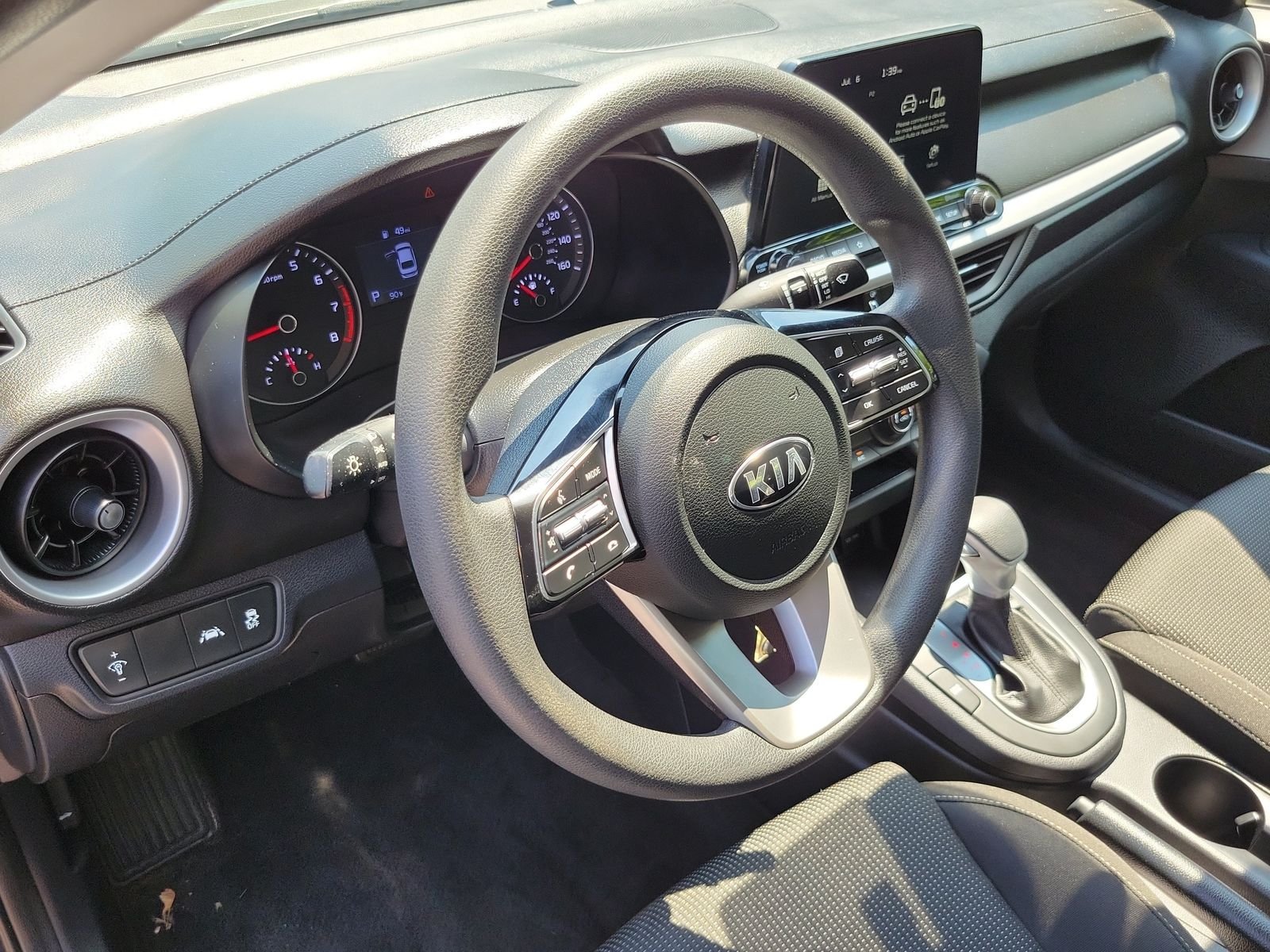 Used 2021 Gray Kia LXS image 10