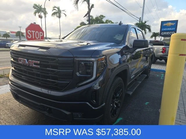 Used 2023 Silver GMC Elevation image 2
