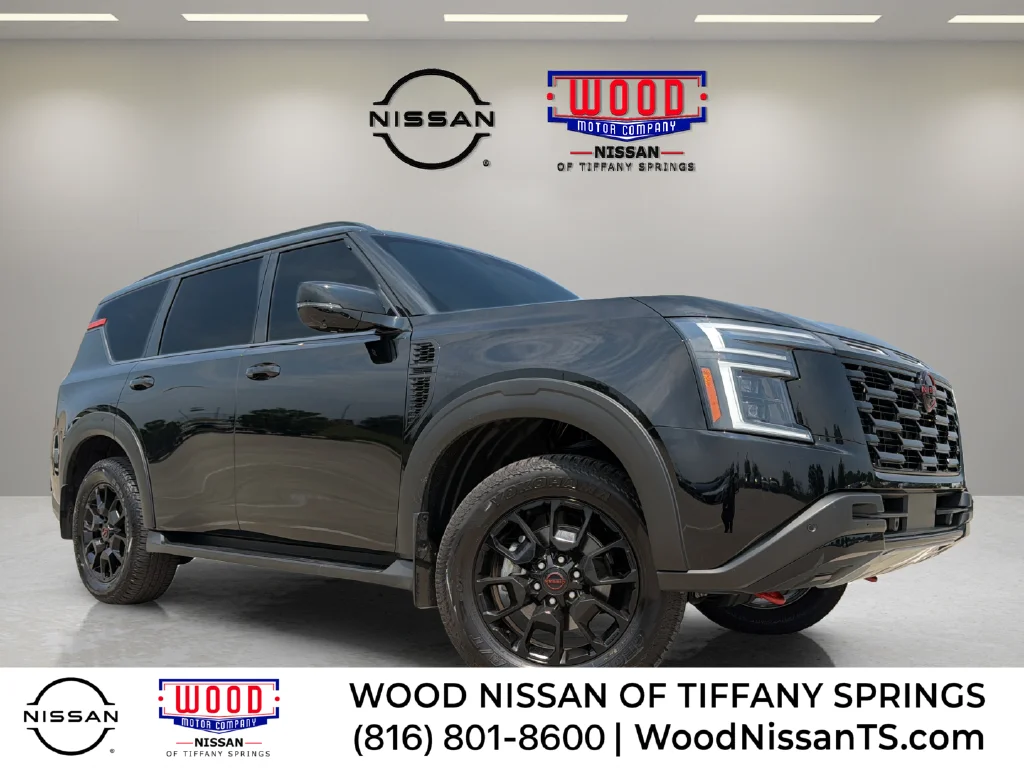 Used 2026 Super Black Nissan PRO-4X image 1