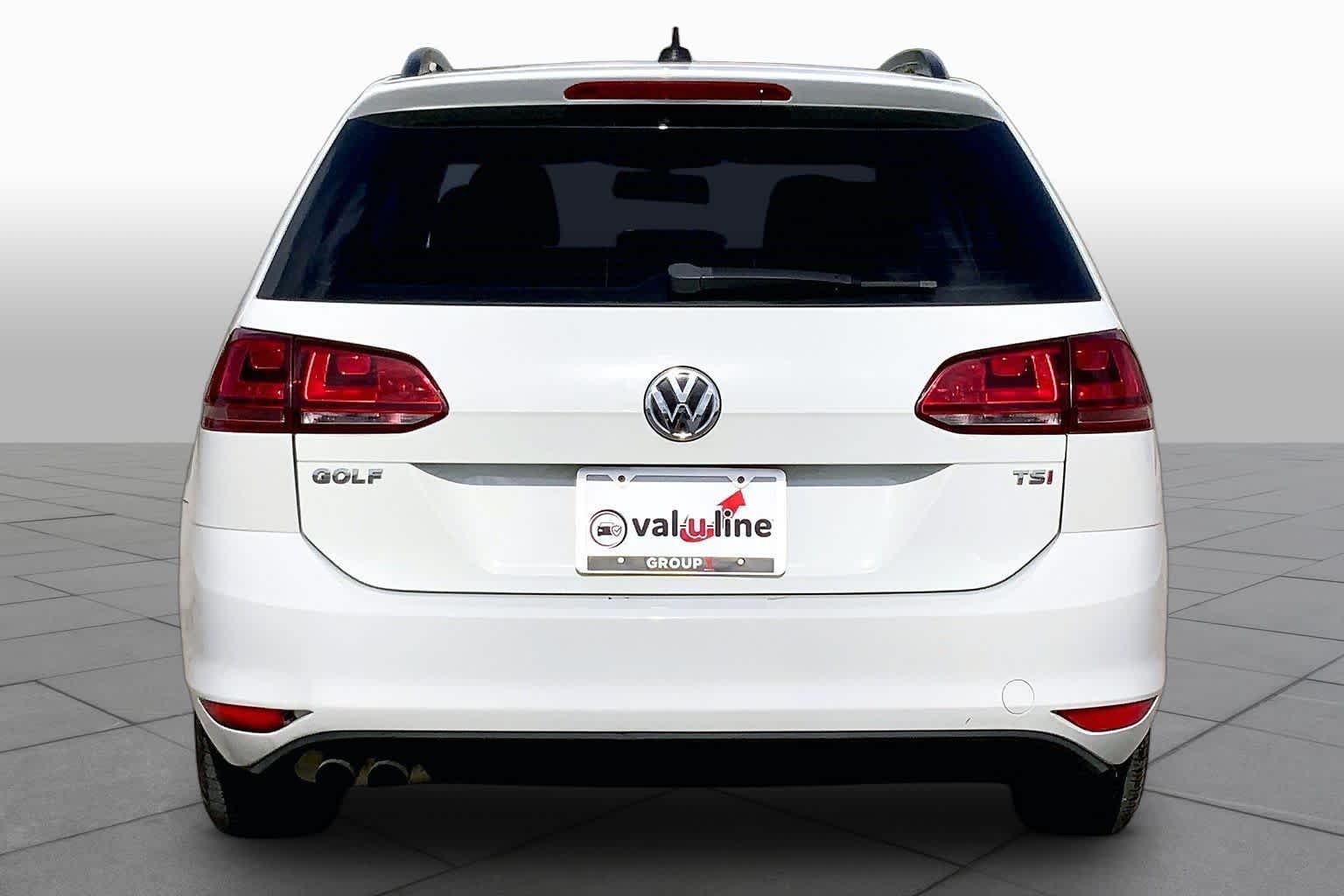 Used 2015 Pure White Volkswagen TSI S image 5
