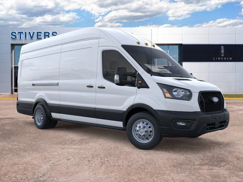 New 2026 Oxford White Ford Base image 1