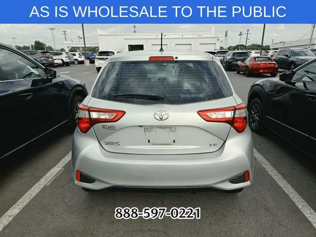 Used 2018 Silver Toyota LE image 3